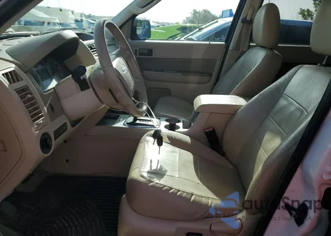 2012 Ford Escape Xlt z USA, uszkodzony, nr VIN 1FMCU9DG8CKB75873